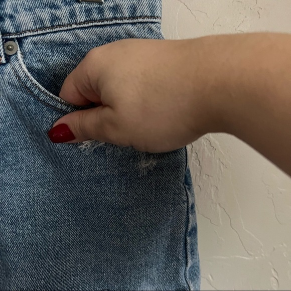 Tommy Hilfiger Vintage Heavily Distressed Denim Jeans Shorts - Picture 3 of 11